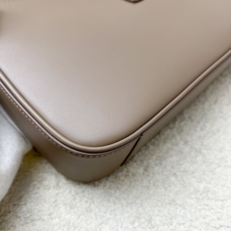 Saint Laurent YSL Le 5 à 7 Shoulder Bag in Taupe Smooth Calfskin and GHW