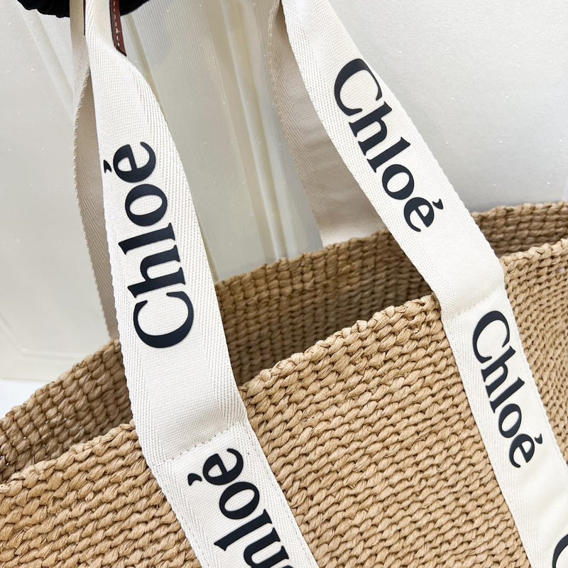 Chloé Large Woody Basket Tote Bag in Natural Fibers