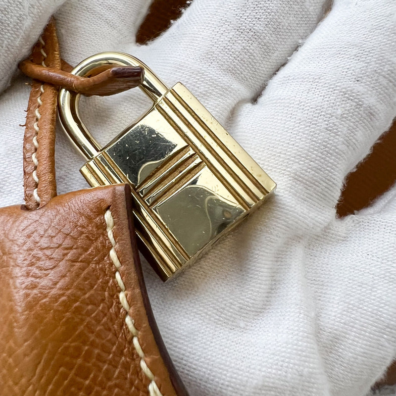 Hermes Vintage Kelly 28 in Gold Courcheval (Epsom) Leather and GHW