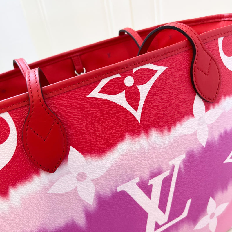 LV Neverfull MM with Detachable Pouch in Red / Pink Escale Monogram Canvas SHW