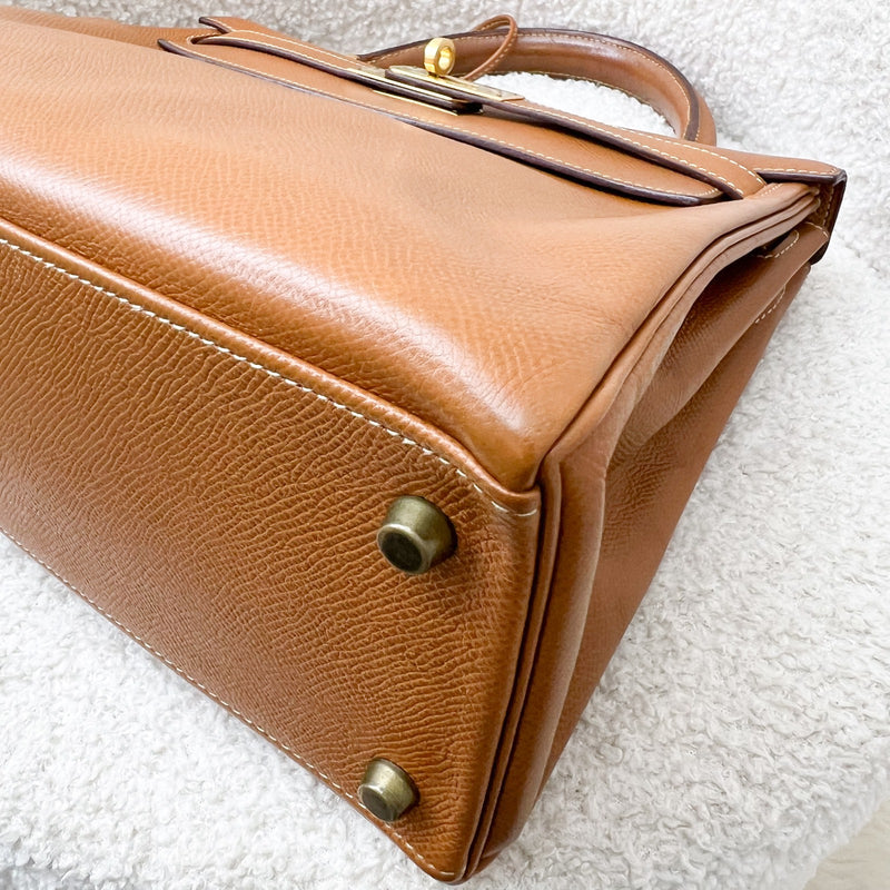 Hermes Vintage Kelly 28 in Gold Courcheval (Epsom) Leather and GHW