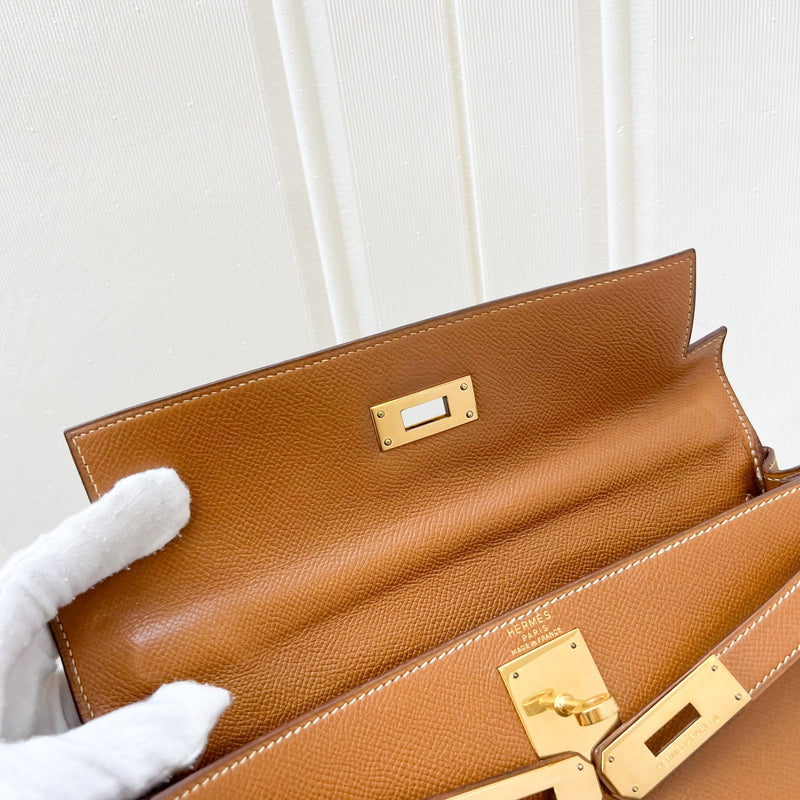 Hermes Vintage Kelly 28 in Gold Courcheval (Epsom) Leather and GHW