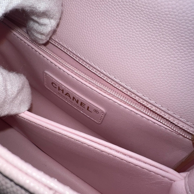 Chanel Small 24cm Coco Handle in 22P Light Pink Caviar LGHW (Model: A92990)