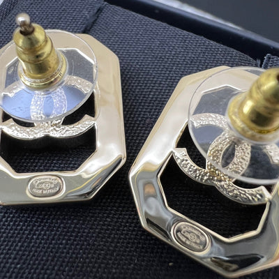 Chanel Crystal Pearl CC Geometric Earring (Model: ABB769)