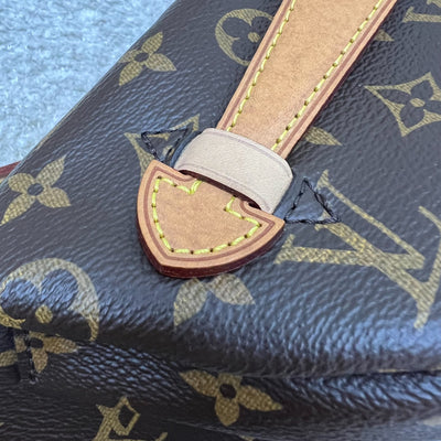 LV Bumbag in Monogram Canvas and GHW