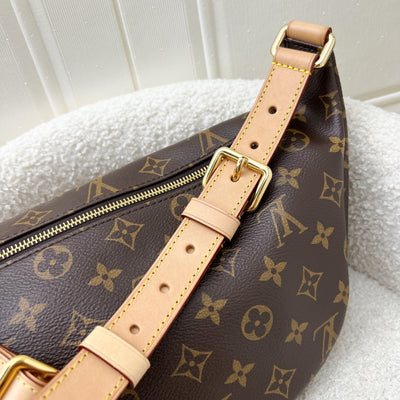 LV Bumbag in Monogram Canvas and GHW