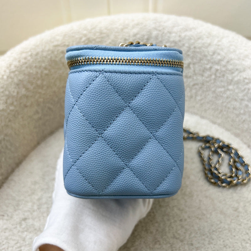 Chanel Classic Small Vanity in 22S Sky Blue Caviar and LGHW (Model: AP1341)