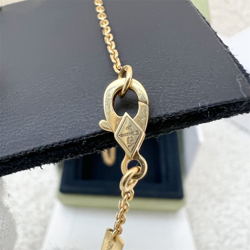 Van Cleef & Arpels VCA Vintage Alhambra Onyx Pendant Necklace in 18K Yellow Gold