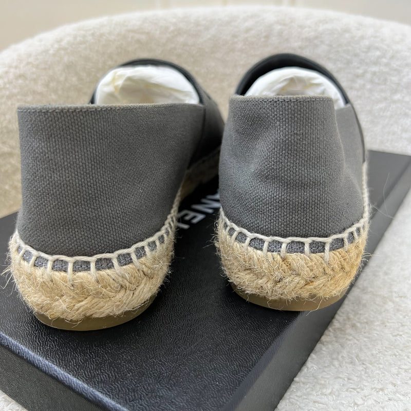 Chanel Espadrilles in Grey Canvas and Black Gosgrain Sz 37