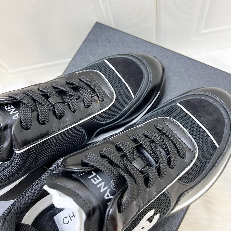 Chanel 25K Sneakers in Black Mixed Fibers and Shiny Calfskin with White Logo and Trimmings Sz 38.5 (Model: G46871)