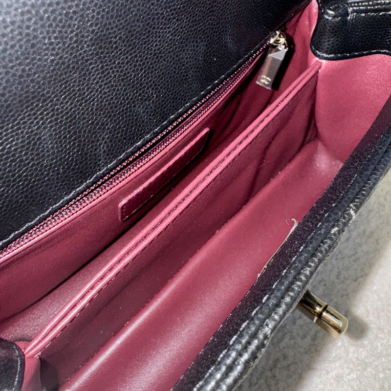 Chanel Small (24cm) Coco handle in Black Caviar, Burgundy Lizard Embossed Calfskin Handle and LGHW (Model: A92990)
