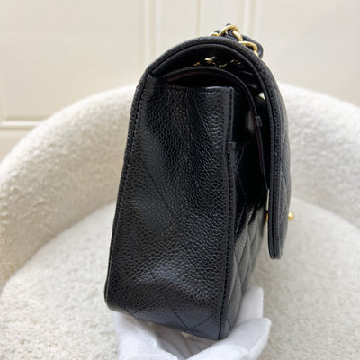 Chanel Medium Classic Flap CF in Black Caviar and GHW