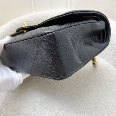 Chanel Medium Classic Flap CF in Black Caviar and GHW