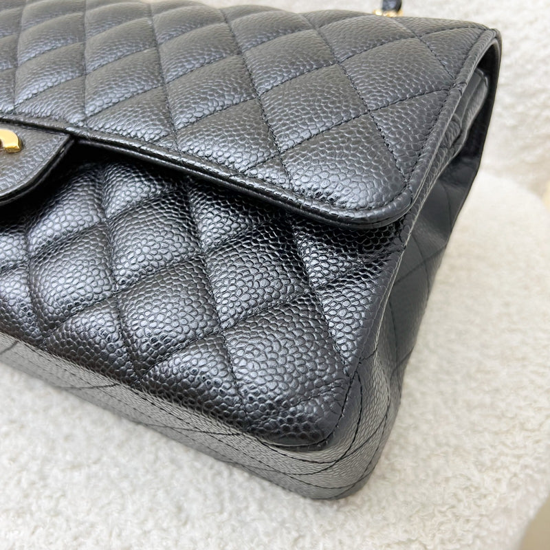 Chanel Medium Classic Flap CF in Black Caviar and GHW