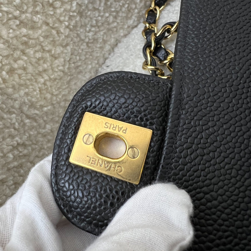 Chanel Medium Classic Flap CF in Black Caviar and GHW