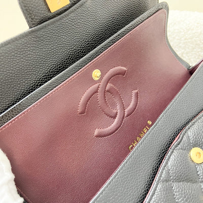 Chanel Medium Classic Flap CF in Black Caviar and GHW