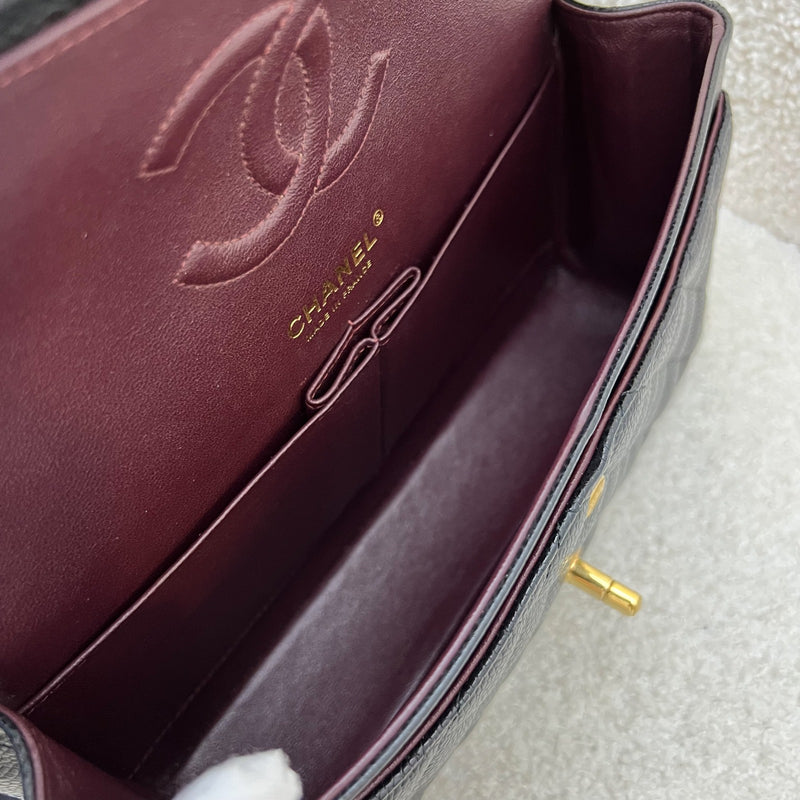 Chanel Medium Classic Flap CF in Black Caviar and GHW