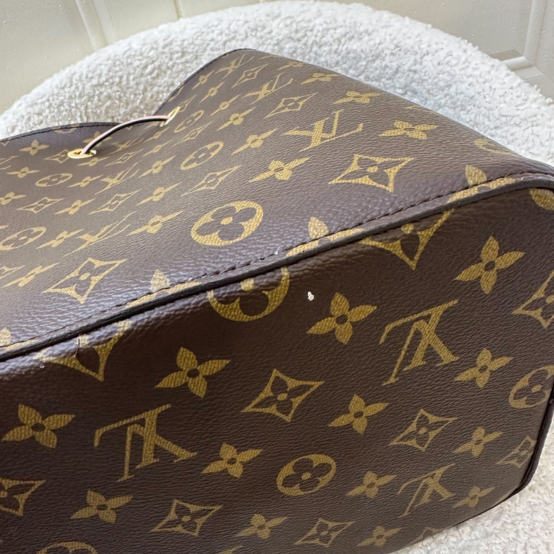 LV Neonoe MM in Monogram Canvas, Pink Strap and GHW