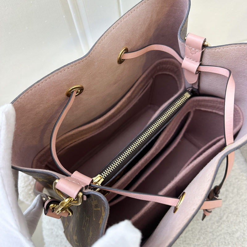 LV Neonoe MM in Monogram Canvas, Pink Strap and GHW