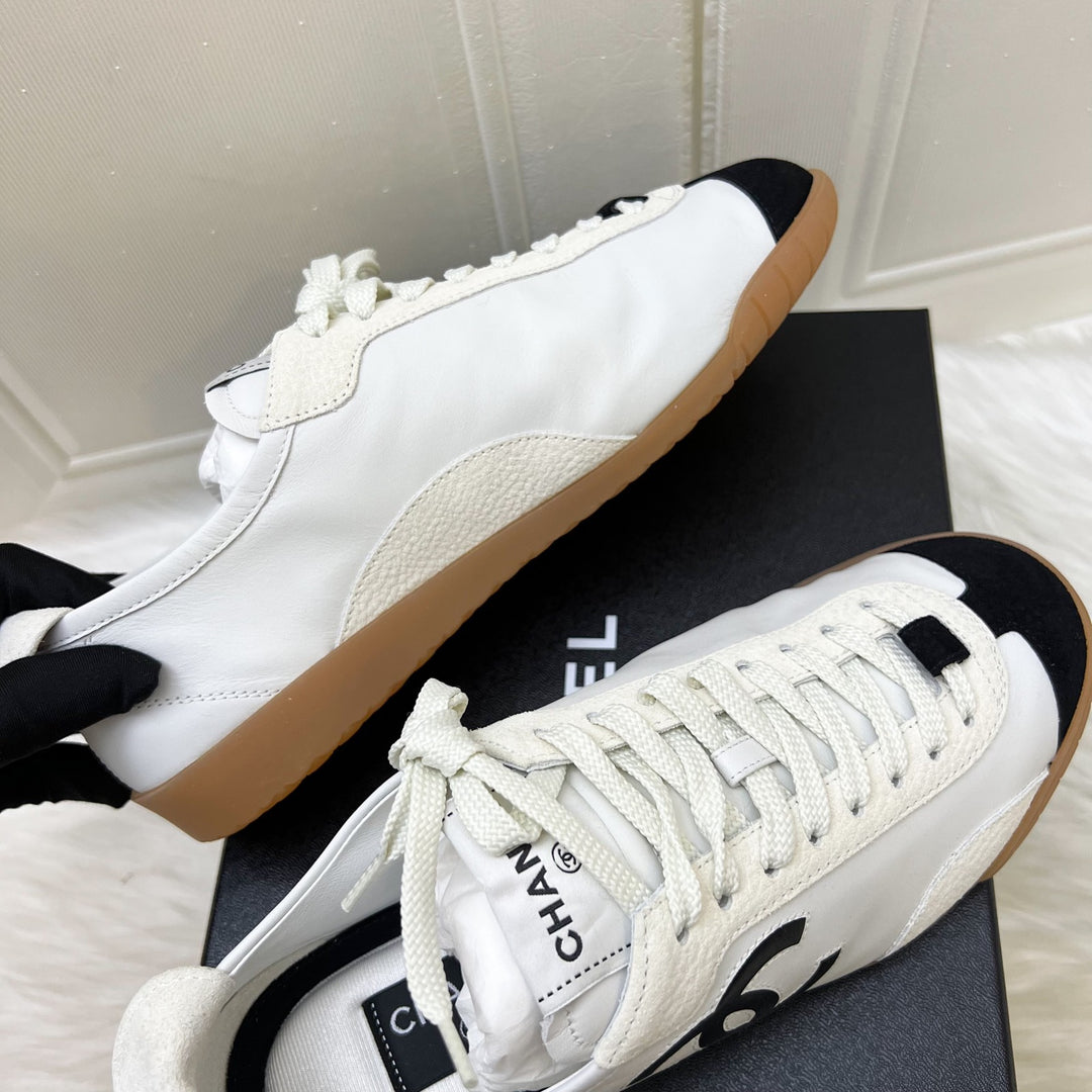 BN - Local Full Set - 2026] Chanel 26P Sneakers / Trainers with