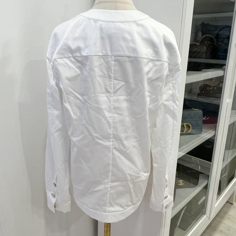 Chanel 25K Jacket with CC Logo Buttons in White Cotton Poplin Sz 36 (Model: P80582)