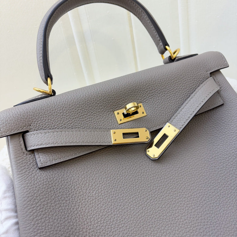 Hermes Kelly 25 in Gris Asphalte Togo Leather and GHW