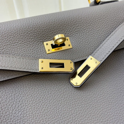 Hermes Kelly 25 in Gris Asphalte Togo Leather and GHW