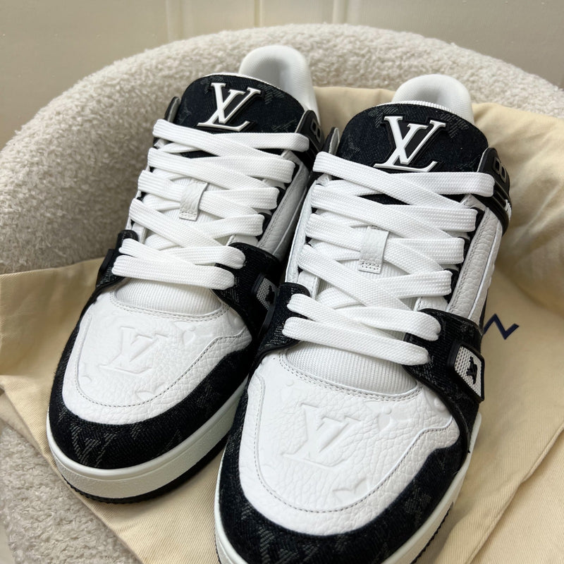 LV Men’s Trainer Sneakers in White Leather and Black Denim Sz 8