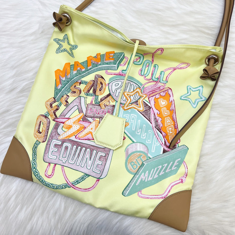 Hermes Silkycity 33 Bag in "Fantaisie Chevaloscope Neon" Printed Silk and Swift Calfskin in Jaune Pâle / Biscuit