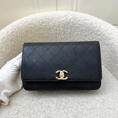 Chanel Seasonal Wallet on Chain WOC in Black Lambskin and LGHW