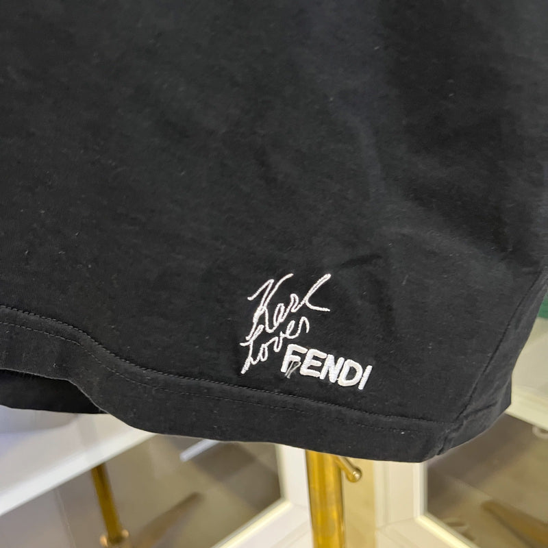 Fendi T-shirt in Black Cotton