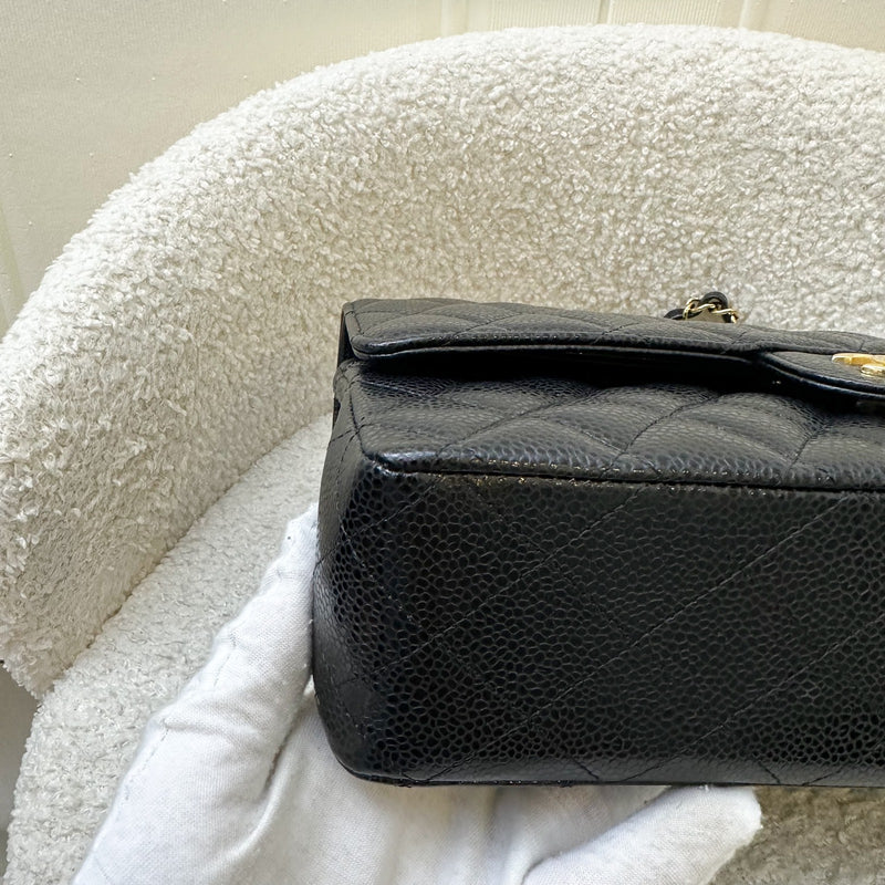 Chanel Medium Classic Flap CF in Black Caviar and GHW