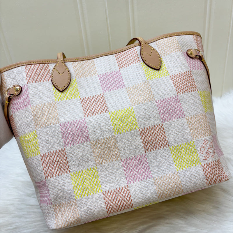 LV Neverfull MM in Damierlicious Peach Damier Giant Canvas and GHW (Model: N40668)