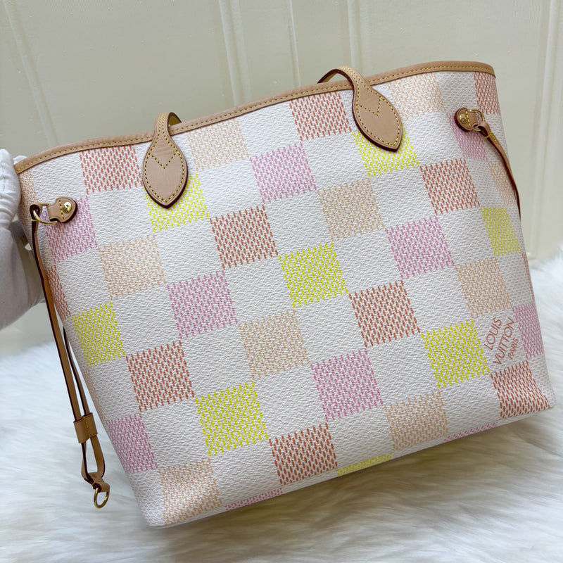 LV Neverfull MM in Damierlicious Peach Damier Giant Canvas and GHW (Model: N40668)