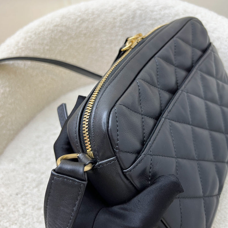 Chanel 22C Seasonal Camera Bag in Black Calfskin and AGHW (Model: AS2923)