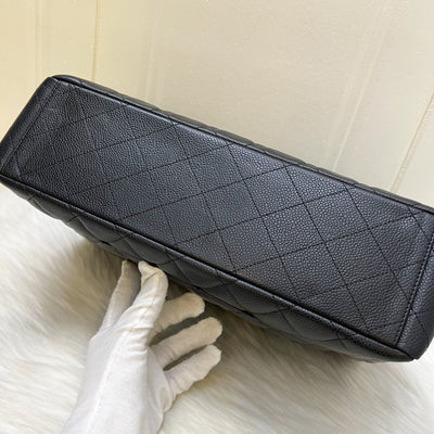 Chanel Maxi Classic Single Flap Bag in Black Caviar and GHW