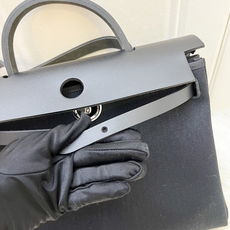 Hermes HSS Special Order Herbag Zip 31 in Noir Black Toile Militaire Canvas, Black Vache Hunter Leather and PHW