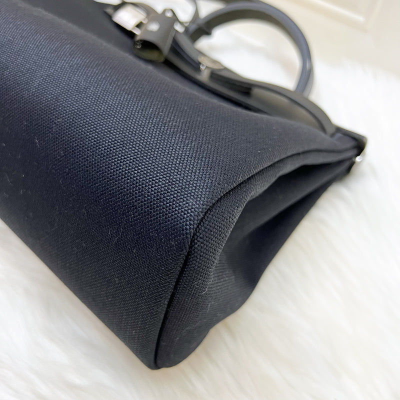 Hermes HSS Special Order Herbag Zip 31 in Noir Black Toile Militaire Canvas, Black Vache Hunter Leather and PHW
