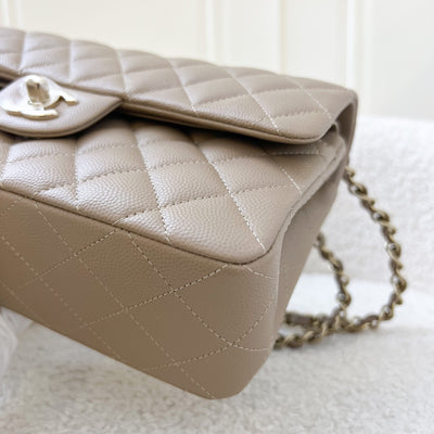 Chanel Small Classic Flap CF in 22A Dark Beige Caviar GHW