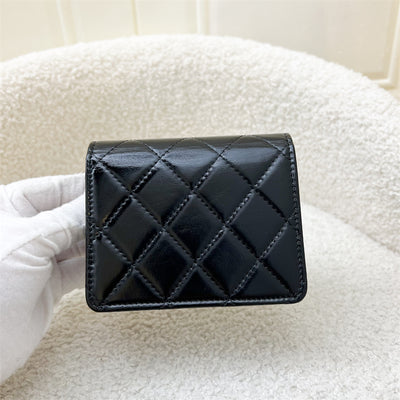 Chanel 24C Flap Card Holder in Black Shiny Calfskin and GHW