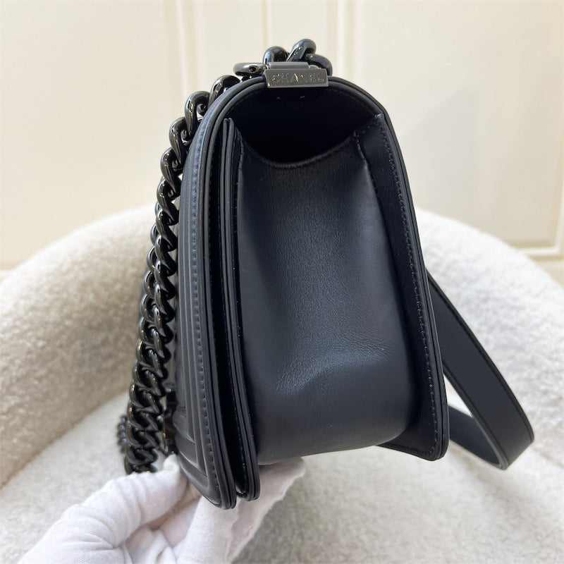 Chanel Medium 25cm So Black Boy Flap in Black Lambskin and BHW