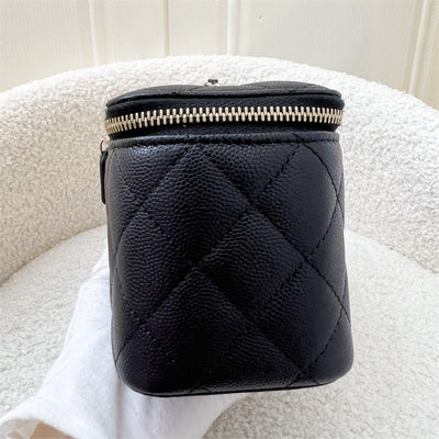 Chanel 20P / 22C Small Vanity in Black Caviar and LGHW
