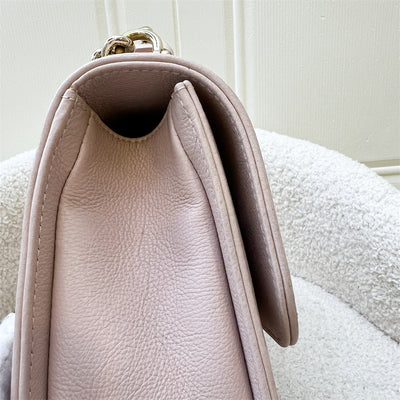 Chanel 17C Click Label Shoulder Bag in Light Pink Calfskin and LGHW