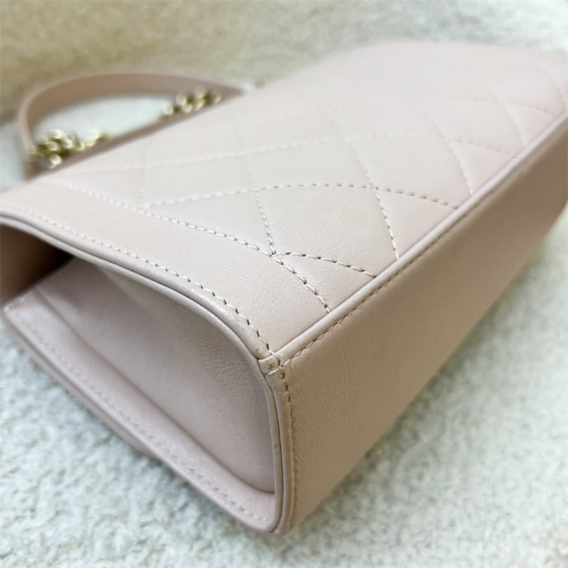 Chanel 17C Click Label Shoulder Bag in Light Pink Calfskin and LGHW