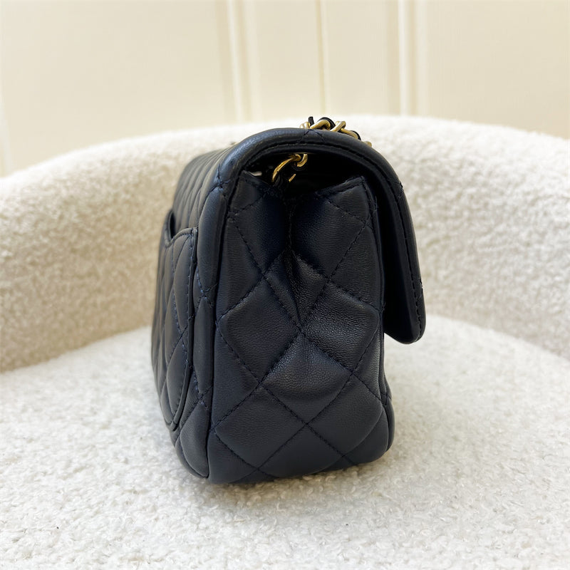 Chanel Pearl Crush Square Mini Flap in Navy Lambskin AGHW