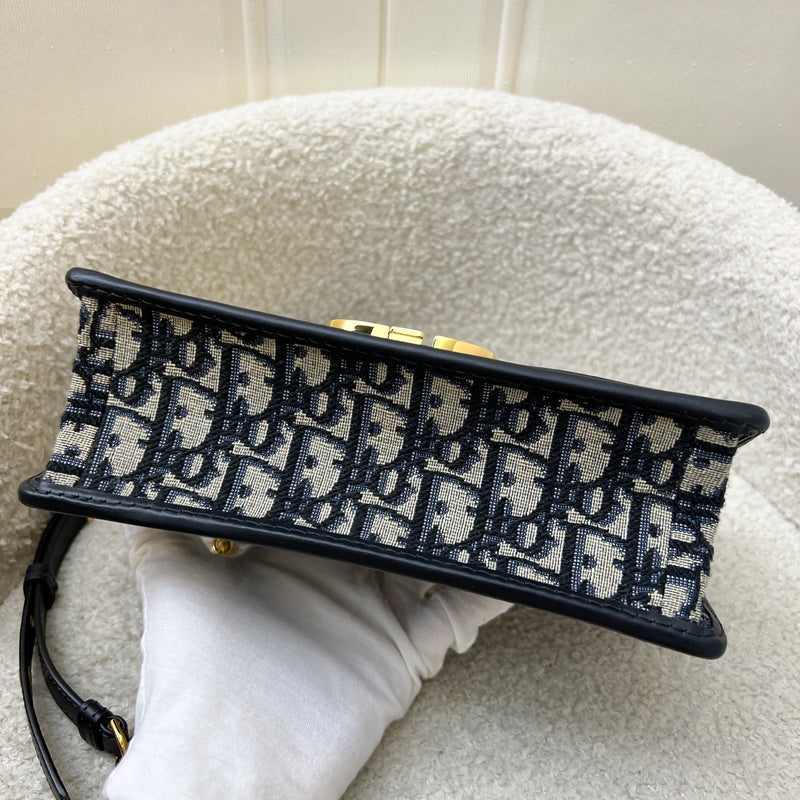 Dior 30 Montaigne East-West Bag with Chain in Dark Blue Oblique Canvas and GHW