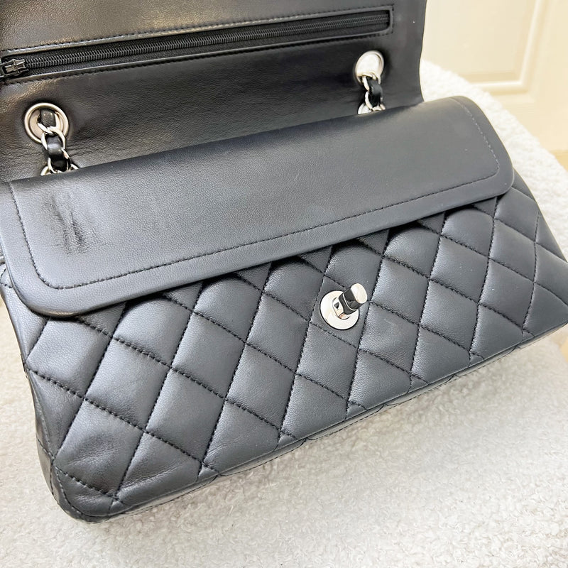 Chanel Medium Classic Flap CF in Black Lambskin and SHW