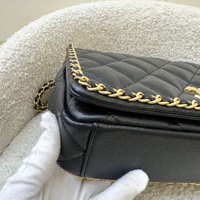 Chanel 22B Medium (25cm) Seasonal Chain Flap in Black Caviar and GHW