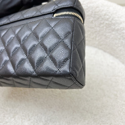 [Dec 2024] Chanel Vanity / Clutch with Chain (LP Style Bag) in Black Caviar and LGHW (Model: AP4385)