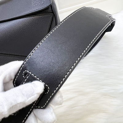Loewe Medium Puzzle Bag In Bicolor (Dark Navy and Black) Grained Calfskin and GHW